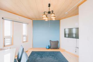 Rainbow Sea of Seven Colors - Facilities and Services