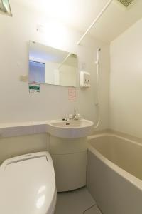 R&B Hotel Shin Yokohama Ekimae - Children and Pets