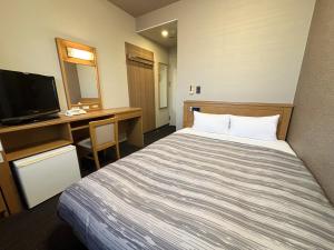 Route Inn Grantia Hanyu Spa Resort - Guest Services and Amenities