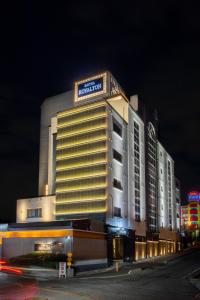 Royalton Hotel - Guest Room Features and Comforts