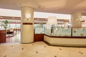 Smile Hotel Naha City Resort - Dining Options