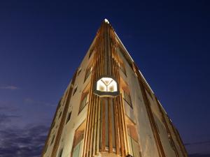 Y-HOTEL - Room Features