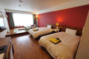 Yakushima Green Hotel - Onsite Facilities and Services