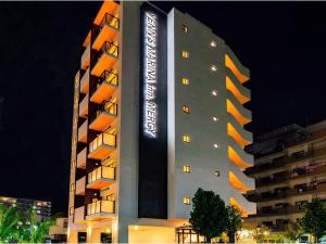 Yenns Marina Inn Mercy - Booking Process