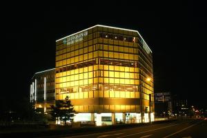 Yokohama Minatomirai Manyo Club - Japanese Dining Experiences