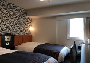 APA Hotel TKP Sendai Station North - Accessibility and Parking Options