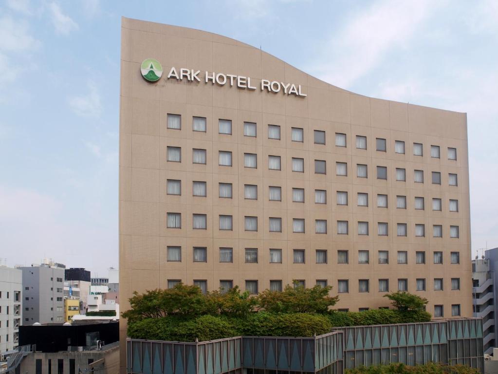 Ark Hotel Royal Fukuoka Tenjin -ROUTE INN HOTELS- Review