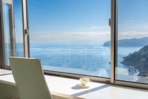 Atami-view Resort - Convenient Location