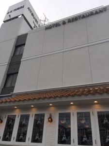 Atsugi Hotel Yugiri - Dining and Restaurant Services
