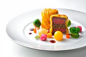 Auberge Fontaine Bleau Atami - Dining Information