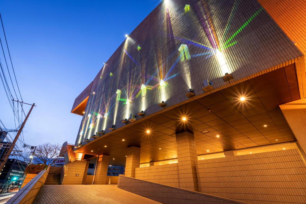 Chigusa Hotel - Nearby Attractions