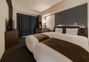 Daiwa Roynet Hotel Chiba-chuo - Multilingual Staff and Services