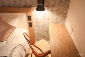 FFFFFF Hotel - Nearby Attractions