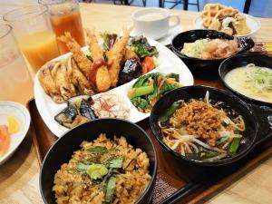 Green Rich Hotel Nagoya Nishiki (Artificial Hot Spring Futamata Yunohana) - Additional Services and Facilities