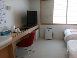 Hotel Nishimura - Transportation and Accessibility