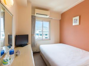 Hotel Park Stadium Naha - Accessibility and Transportation