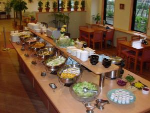 Hotel Route-Inn Yokkaichi - Policies and Regulations