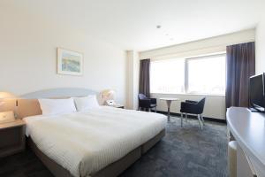 Kawagoe Prince Hotel - Parking and Wi-Fi Availability