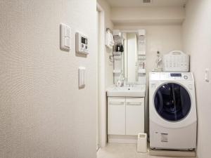 Living Inn Asahibashiekimae Premier - Transportation Access