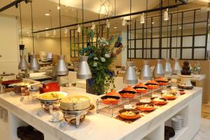 Loisir Hotel Toyohashi - On-site Facilities and Services