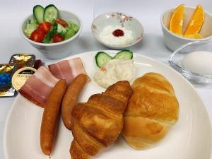 Smile Hotel Nagoya Sakae - Additional Information