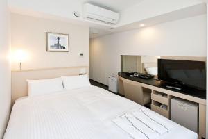 Sotetsu Fresa Inn Yokohama Sakuragi-cho - Policies and Restrictions