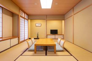 The Saihokukan Hotel - Booking Information and Tips