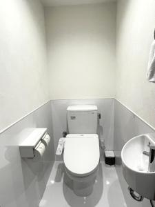 To the Hotel - Booking Process and Options