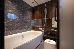 Trive Ozone, Near Vantelin Dome Nagoya, Easily Accessible From the City Center, 3-Minute Walk From Osu Kannon Station - Check-in and Check-out