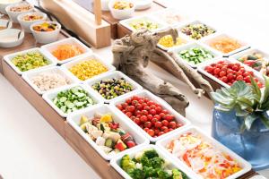 Vessel Inn Sakae Ekimae - Dining and Breakfast