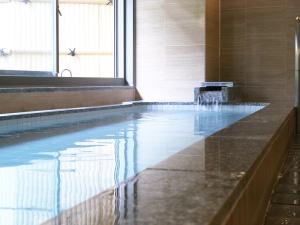 Wisterian Life Club Atami - Contact and Booking Information