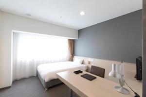 X Wave Funabashi - Nearby Attractions and Activities