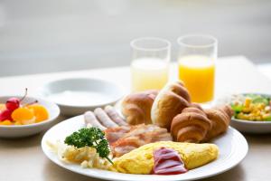 Yokohama Techno Tower Hotel - Nearby Attractions and Activities