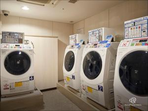 Daiwa Roynet Hotel Yokohama Kannai - Proximity to Transport