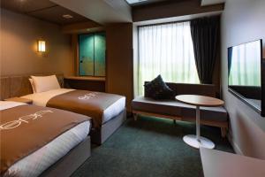 Eph TAKAYAMA - Additional Room Features