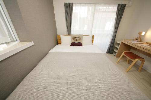 Goom Hotel Fukuoka-Kokusai-Center - Language and Communication