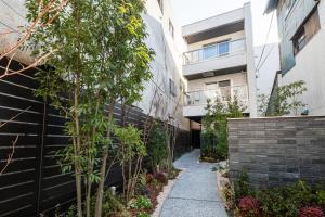 GRAND BASE Mojiko Ekimae - Frequently Asked Questions