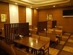 Hotel Route-Inn Gifuhashima Ekimae - The Sum Up