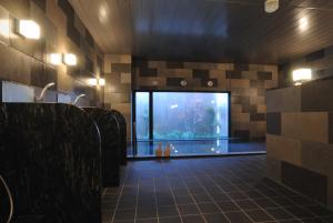 Hotel Route Inn Kounosu - Room Types and Features