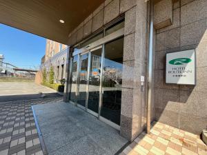 Hotel Route-Inn Mitsukaido Ekimae - Transportation and Accessibility