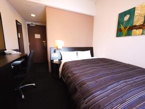Hotel Route-Inn Yokohama Bashamichi - Frequently Asked Questions