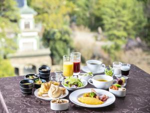 Kanazawa New Grand Hotel Prestige - Attentive and Multilingual Staff