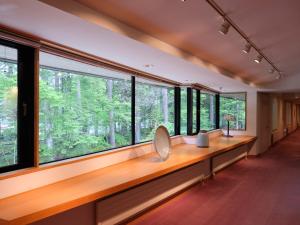 KARUIZAWA CLUB OF ART - Frequently Asked Questions