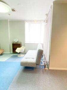 ROSE ROOM - Property Management and Listings
