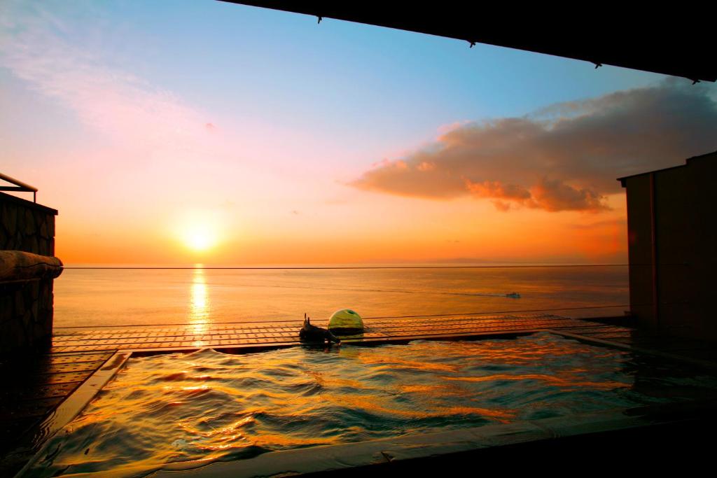 The Hotel Isaba by the Sea Review