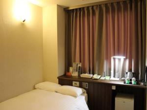 YOU STYLE HOTEL MATE Kagoshima Tenmonkan - Check-in and Check-out