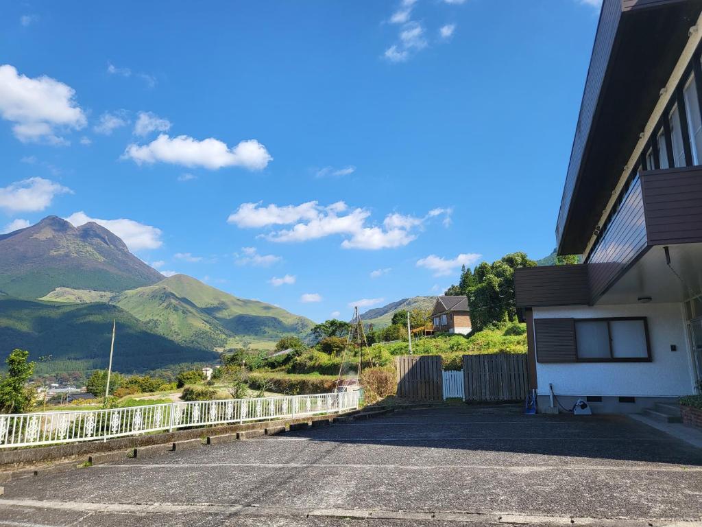 Yufuin Monday - Frequently Asked Questions