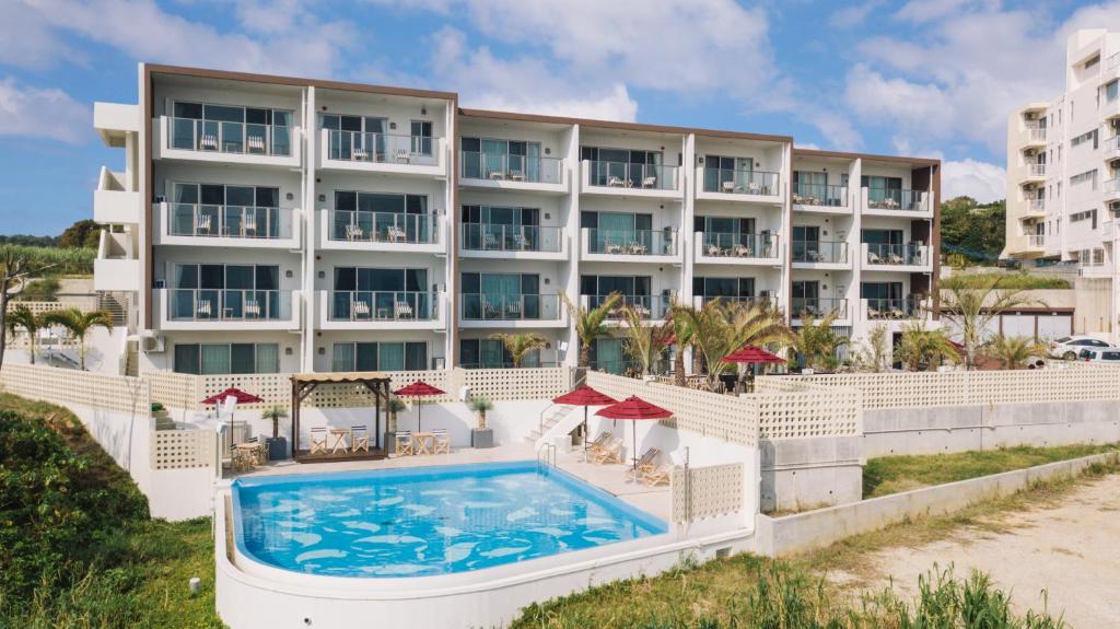 Hideout Okinawa Uruma - Amenities and Features
