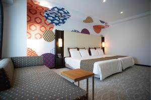 Hotel Bestland - Room Features and Amenities