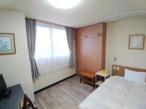 Hotel Hakusan Hills - Check-in and Check-out Policies
